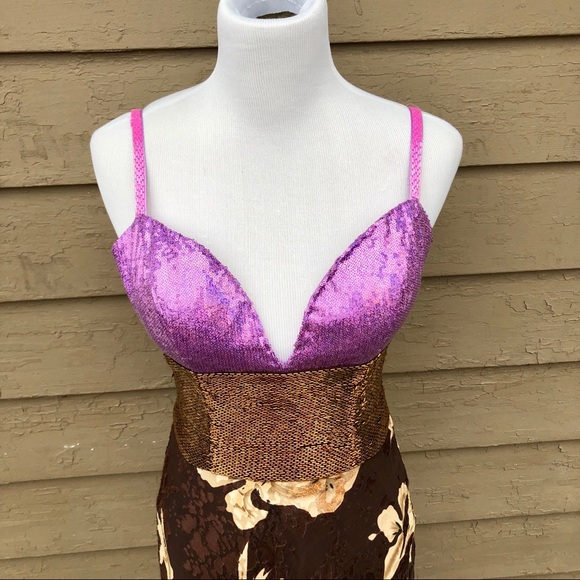 Beaded evening gown with fit and flare floral - Picture 3 of 8